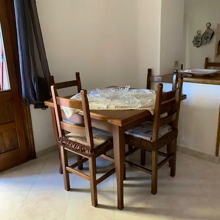 Santiniapartment Apartment *